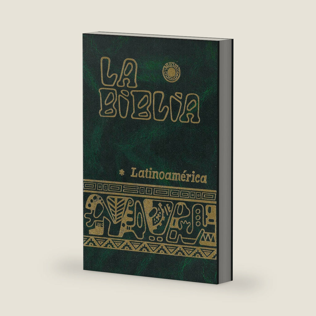 La biblia católica. Latinoamérica (tapa dura) (Spanish Edition) (Color May Vary) by Bernardo Hurault