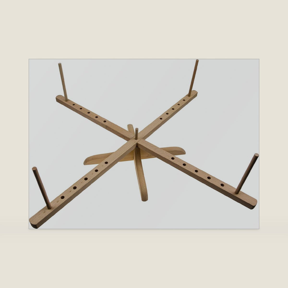 Tabletop Amish Style Wooden Yarn Swift