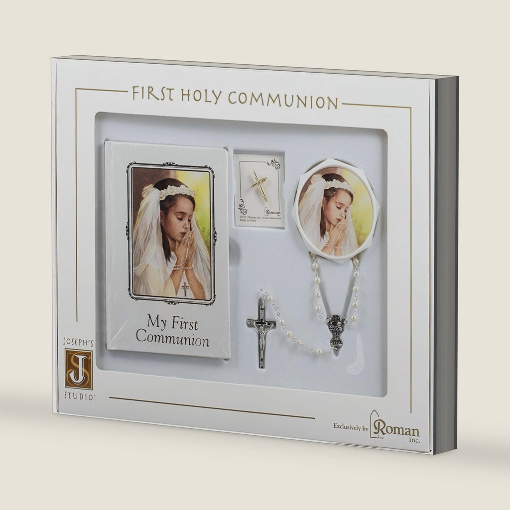 First Holy Communion Book, Lapel Pin, Rosary and Keepsake Box Set for a Girl In Christ