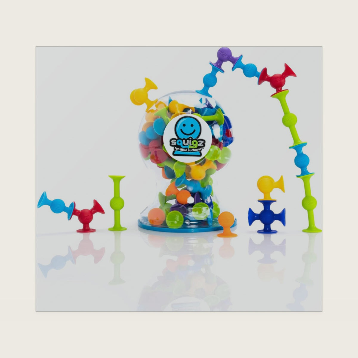 Fat Brain Toys Squigz Deluxe Set - 50-Piece Suction Construction Toys, Suction Bath Toys, Sensory Toys for Kids 3 and Up