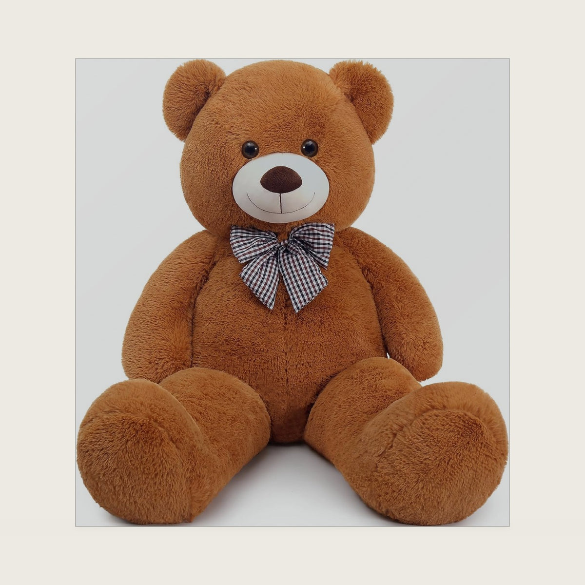MaoGoLan Giant Brown Teddy Bear 4 Feet,Adorable and Cuddly Big Bear Stuffed Animal 47", Classic Teddy Bear Plush Gift Decoration for Baby Shower,Party,Birthday,Valentines Day