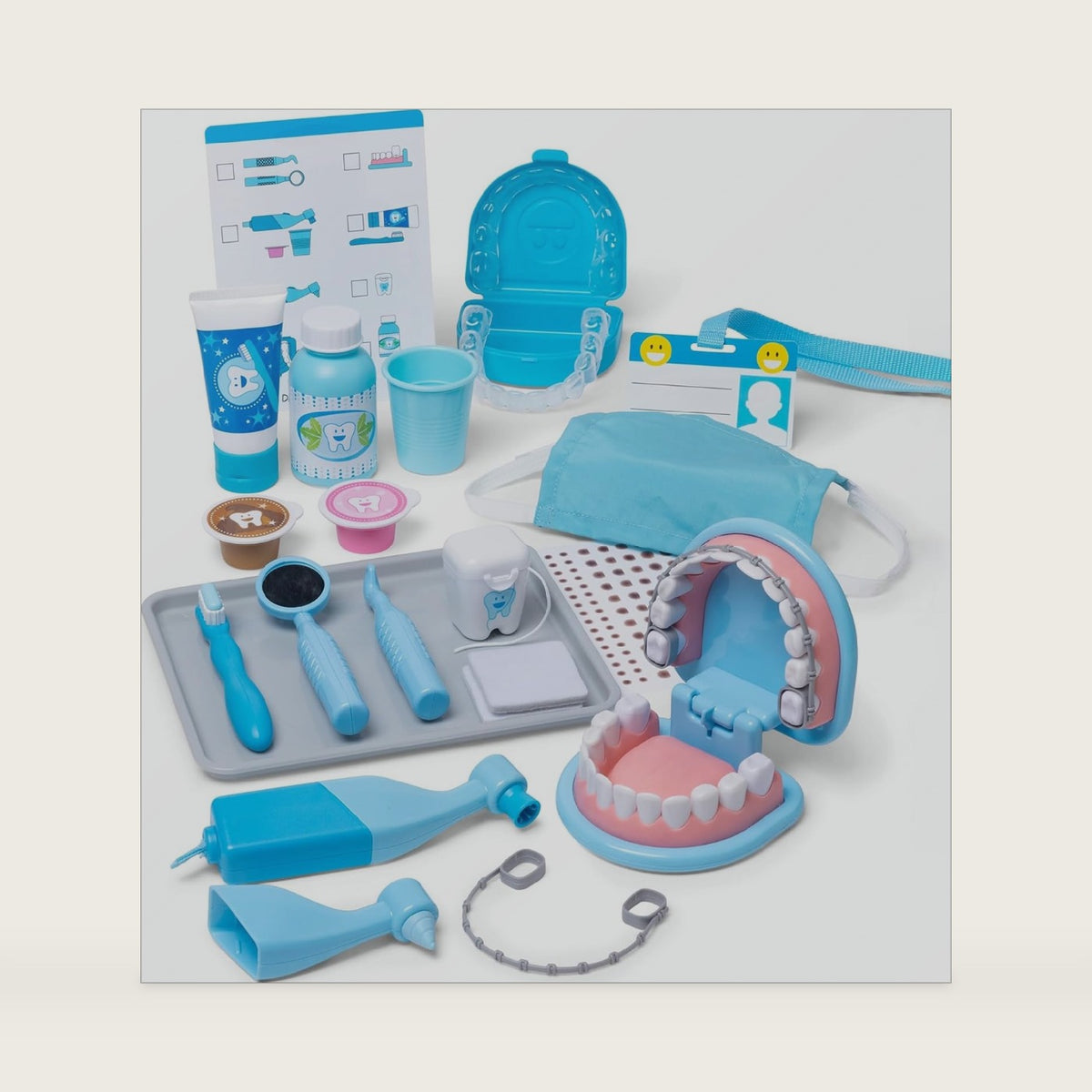 Melissa & Doug Super Smile Dentist Play Set, 25-Piece Dentist Kit with Oversized Teeth, Large Tools & Accessories, Kids Toys for Girls & Boys 3+