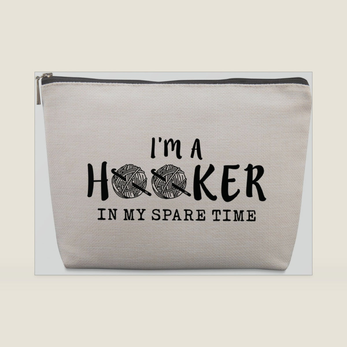 Funny Crochet Gifts for Crochet Lovers Funny Crochet Makeup Bag, Crochet Knitting Gifts for Christmas, Friendship & Birthday Gifts for Women, Mom, Sister, Travel Cosmetic Bag