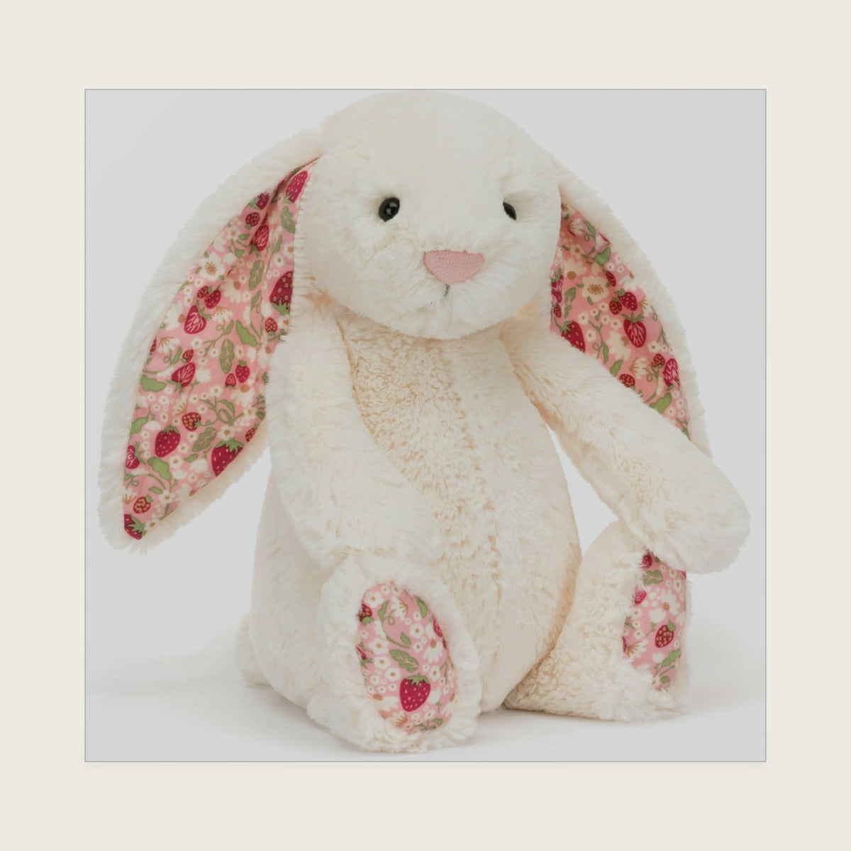 Blossom Cream Bunny, Berry, Medium