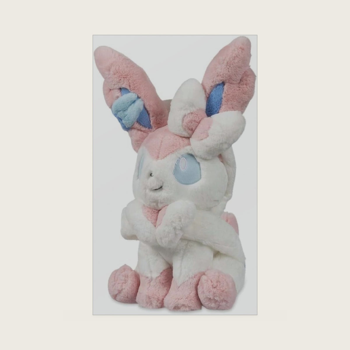 Center: Sylveon Comfy Friends Plush