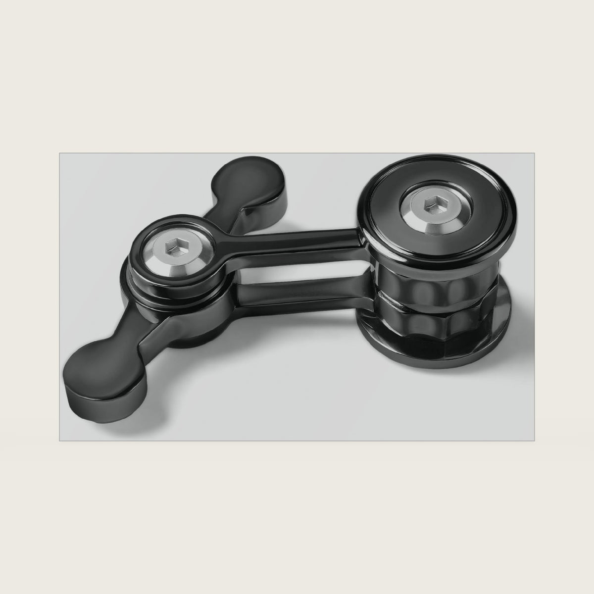 Fidget Spinner for Adults, Metal Silent Figette Office Desk Toy Quiet Cool Gadgets Gifts for Teen Boys Kid Anxiety Stress Relief Calm Down Sensory Autism Autistic ADHD Airplane Travel (Black)