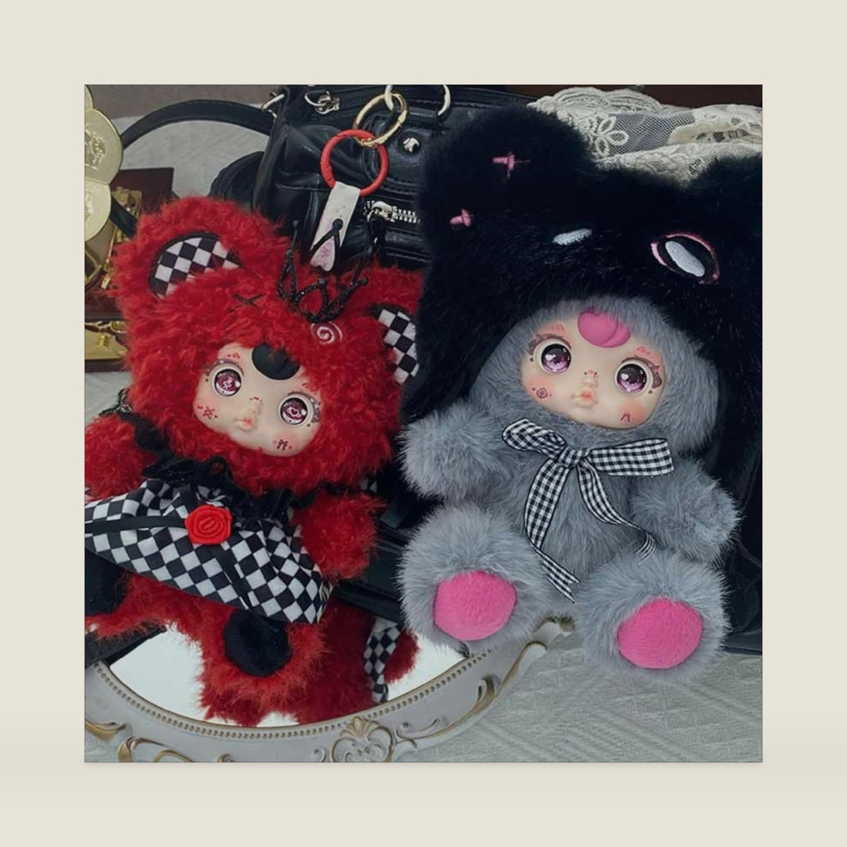 Yumi Mido Bear Club Series Vinyl Doll Mystery Box Cute Action Figure Surprise Bag Pendant Cute Figures Collectible Blind Toys Birthday Surprise Gift, Random 1pc of 7 Styles